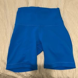 poolside blue lululemon bike shorts